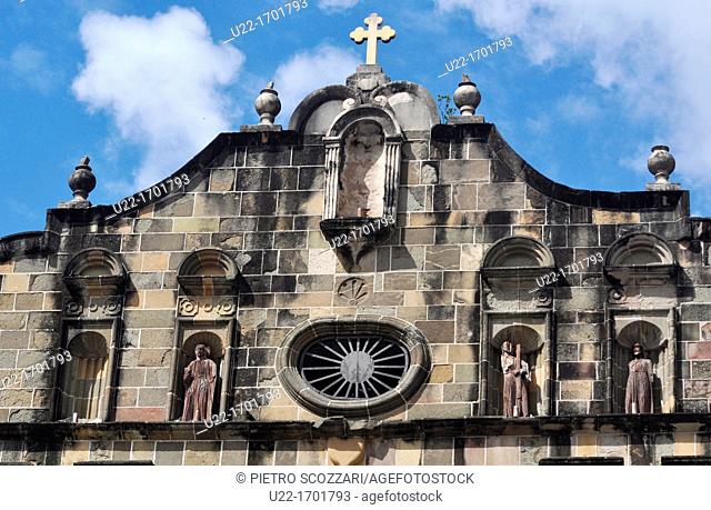 Ciudad de Panamá Panama: the Metropolitan Cathedral of Our Lady of the Assumption in Plaza de la Independencia, Casco Viejo