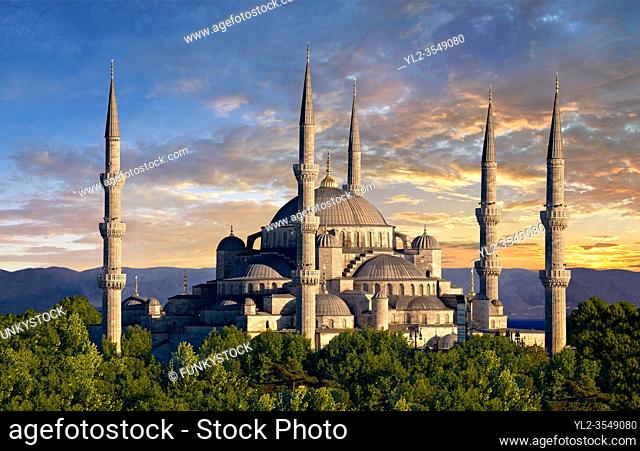Sunset over the Sultan Ahmed Mosque (Sultanahmet Camii) or Blue Mosque, Istanbul, Turkey. Built from 1609 to 1616 during the rule of Ahmed I