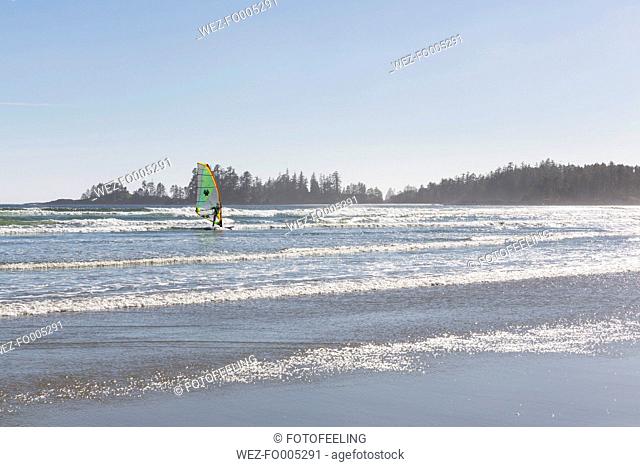 Canada, British Columbia, Vancouver Island, Pacific Rim National Park Reserve of Canada, windsurfer at Long Beach