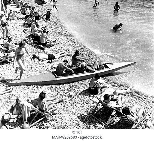 capri, people on the beach, 1950-60