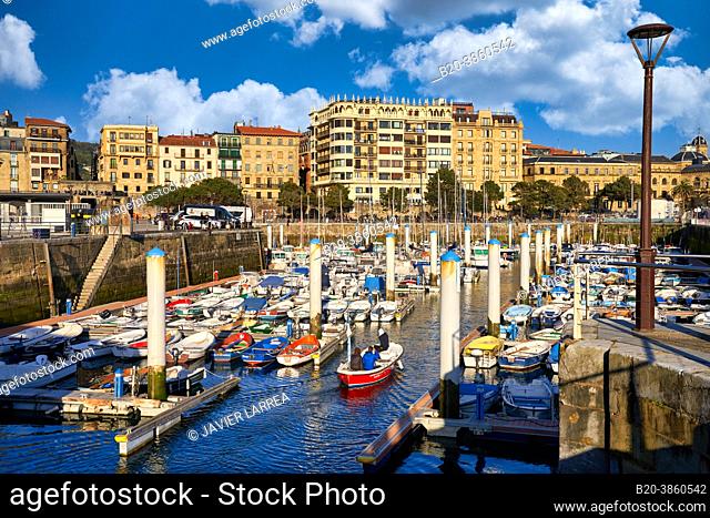 Port, Donostia, San Sebastian, Gipuzkoa, Basque Country, Spain, Europe. The port of San Sebastián is located next to La Concha Bay and Mount Urgull
