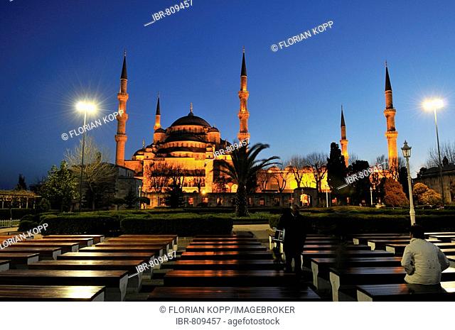 Sultan Ahmed Mosque aka Blue Mosque, Istanbul, Turkey