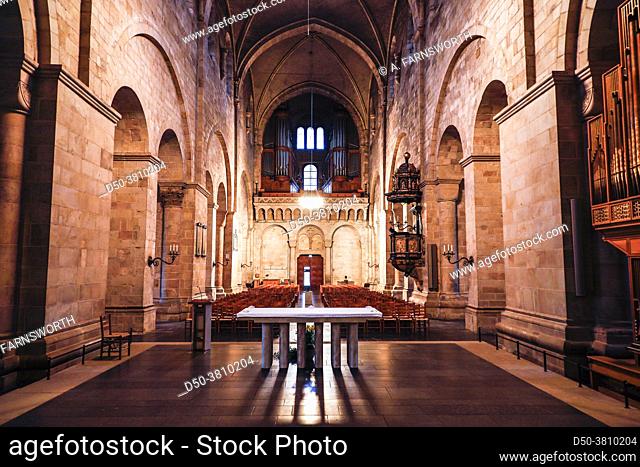 Lund, Sweden The central nave and altar at the Lund Cathedral