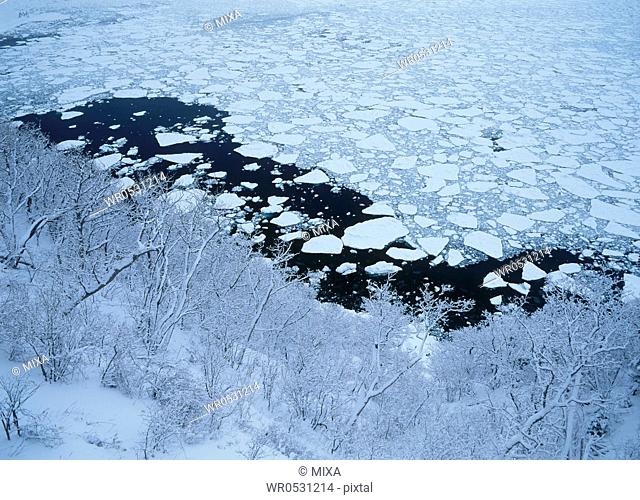Drift Ice, Utoro, Shari, Hokkaido, Japan