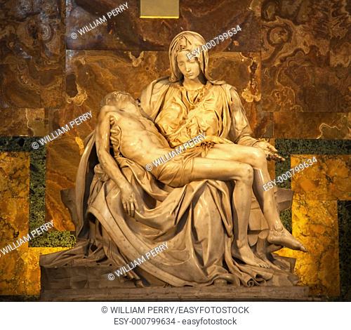 Michaelangelo Pieta Sculpture Vatican Inside