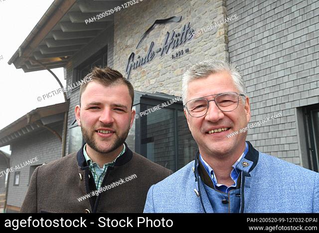 28 May 2019, Baden-Wuerttemberg, Seebach: Nicolas (l) and Martin Zepf, operators of the Grinde Hut, photographed at the location on the Hornisgrinde in the...