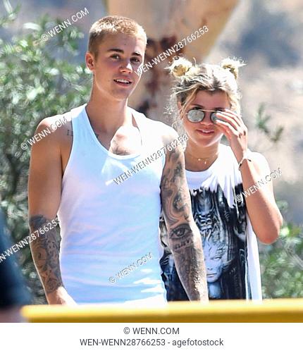 Justin Bieber and Sofia Richie go for a hike together at Hollywood Lake Featuring: Justin Bieber, Sofia Richie Where: Los Angeles, California