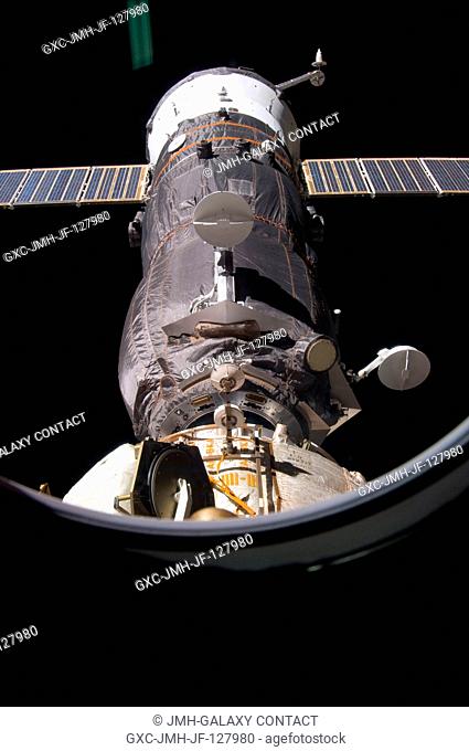 An unpiloted ISS Progress resupply vehicle docks to the International Space Station, carrying 1, 653 pounds of propellant, 110 pounds of oxygen