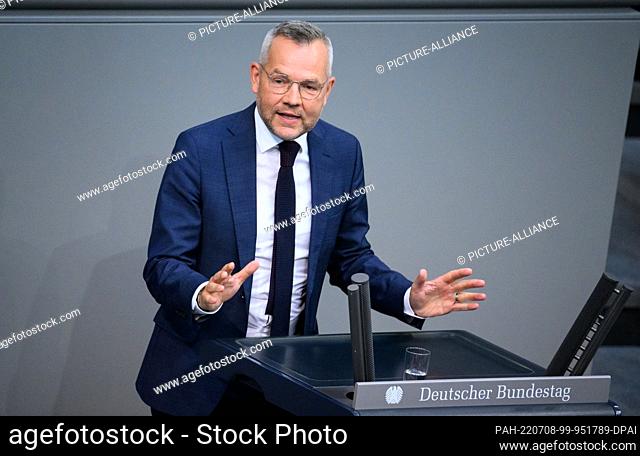 08 July 2022, Berlin: Michael Roth (SPD) speaks during the plenary session in the German Bundestag. The main topics of the 48th session of the 20th legislative...