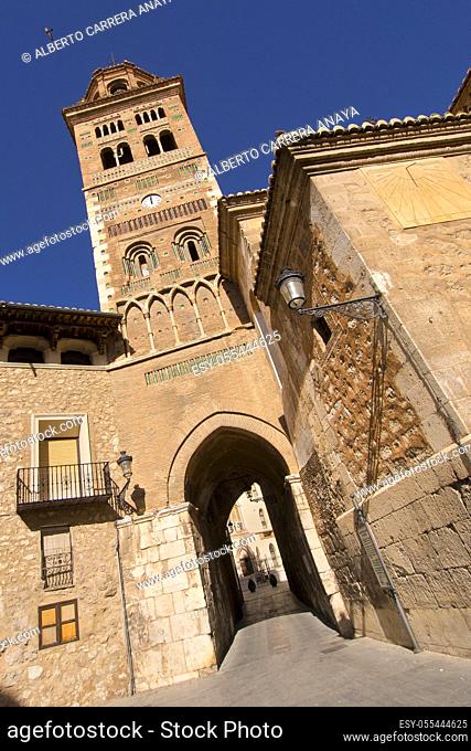Mudejar Tower of Cathedral, Cathedral of Santa María de Mediavilla, Teruel, Aragón, Spain, Europe