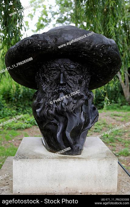 Sculpture depicting painter Claude Monet in Giverny, France