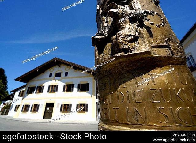Germany, Bavaria, Upper Bavaria, Altötting district, Marktl am Inn, birthplace of Pope Benedict XVI, Benedict column, detail