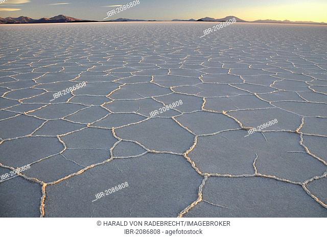 Salar de Uyuni salt flat, Uyuni, Potosi, Bolivia, South America