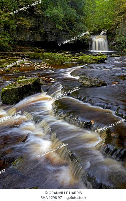 Cauldron Falls, West Burton, North Yorkshire, England, United Kingdom, Europe