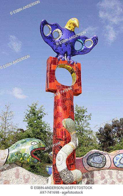'Queen Califia's Magical Circle' sculpture by Niki de St. Phalle in Kit Carson Park, Escondido, California, USA