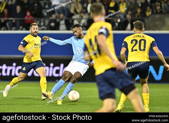 Malmo's Isaac Kiese Thelin scoring the 1-2 goal during a soccer game between Belgian Royale Union Saint-Gilloise and Swedish Malmo Fotbollforening