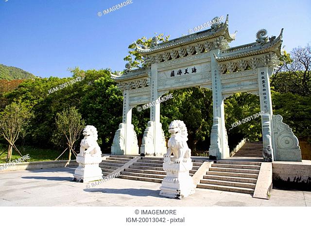Asia, China, Zhejiang Province, Putuoshan, Fayu Temple Scenic Area, Buddhist Kingdom on the Sea