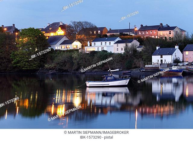 Evening at the port, Kinsale, County Cork, Republic of Ireland, British Isles, Europe