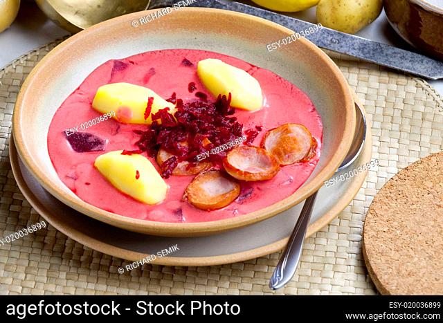 Polish red beet soup