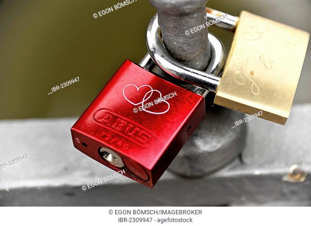 Love locks, padlocks, of young lovers on Niederbaumbruecke bridge, warehouse district, port of Hamburg, Hanseatic City of Hamburg, Germany, Europe