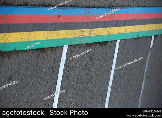 Illustration picture shows the start line at the Men Elite race at the UCI Cyclocross World Championships, in Hoogerheide