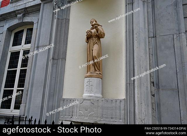 14 May 2023, Belgium, Eupen: Franciscan Convent Generally Called Cloister - Statue of St. Francis Photo: Horst Galuschka/dpa/Horst Galuschka dpa