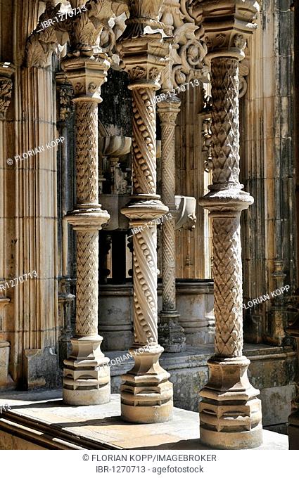 Richly decorated columns in the cloister of the Dominican monastery Mosteiro de Santa Maria da Vitoria, UNESCO World Heritage Site, Batalha, Portugal, Europe