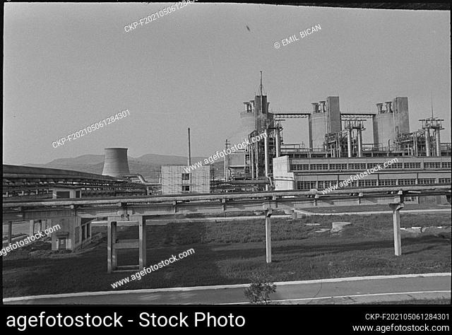 ***JULY 24, 1972 FILE PHOTO***Chemical plant production of ammonia and fertilizers in Vratsa, Bulgaria, July 24, 1972. It processes natural gas