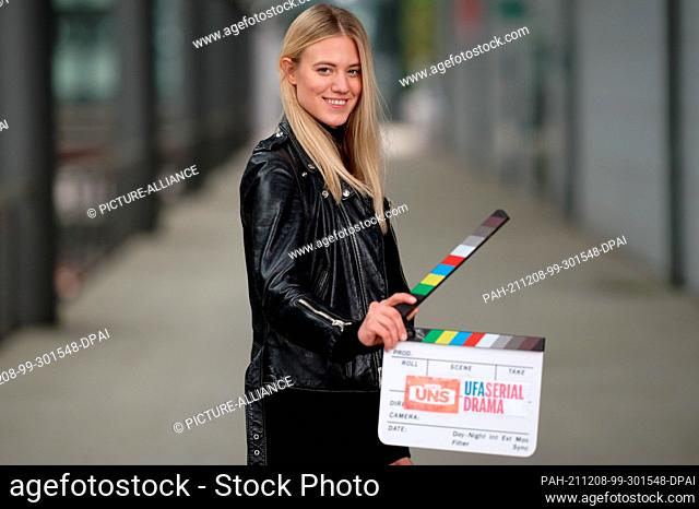 PRODUCTION - 17 November 2021, North Rhine-Westphalia, Cologne: Actress and model Larissa Marolt stands at a press event on the premises of MMC Studios