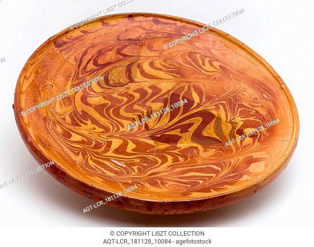 Large earthenware dish with silt decoration, on stand fins, dish crockery holder soil find ceramic earthenware glaze lead glaze