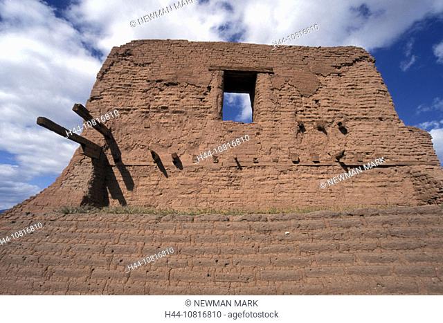Adobe house, ruin, Pueblo, architecture, typical, clay brick, Pecos national, Historical park, New Mexico, USA