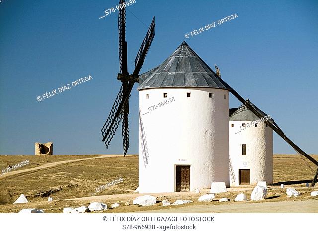 16th century windmills, Campo de Criptana, Ciudad Real province, Castilla-La Mancha, Spain