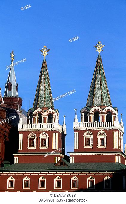 Russia - Moscow. Red Square (UNESCO World Heritage List, 1990). Resurrection Gate (Voskresenskiye Vorota)