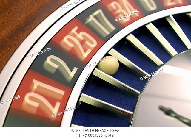 A moving roulette table