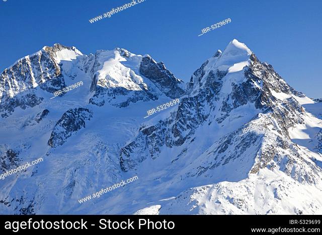 Biancograt with Piz Bernina, 4049 m, Piz Scerscen, 3971 m, Piz Roseg, 3937 m, view from Piz Corvatsch, Graubuenden, Switzerland, Europe