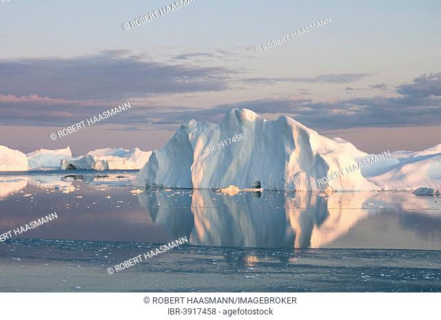 Icebergs, Ilulissat Icefjord, UNESCO World Heritage Site, Disko Bay, West Greenland, Greenland