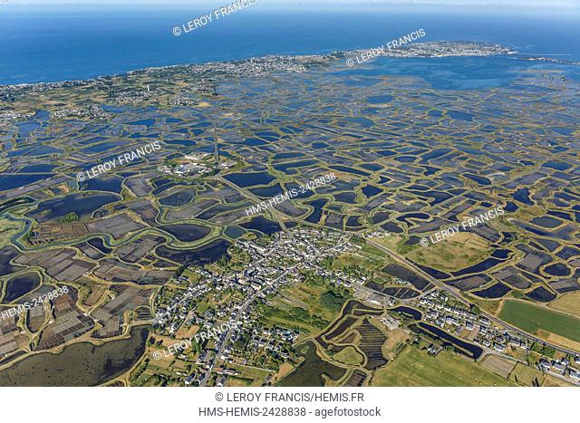 France, Loire Atlantique, Guerande, Saille hamlet, Le Croisic peninsula and Guerande salt marshes (aerial view)