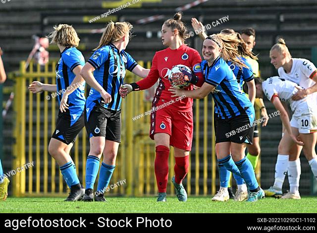Players of Brugge pictured celebrating after goalkeeper Femke Schamp (1) of Brugge stopped a penalty kick during a female soccer game between Club Brugge Dames...