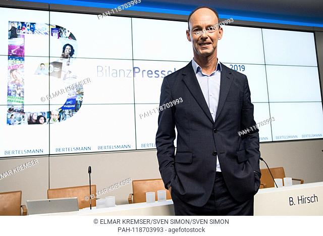 Dr. Thomas RABE (Chief Executive Officer, CEO), half figure, half figure, media company Bertelsmann SE & Co. KGaA - Annual Accounts Press Conference in Berlin...