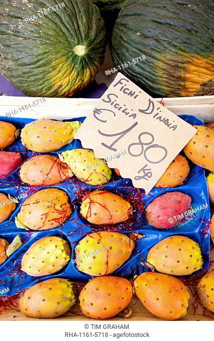 Fresh fruit at weekly street market in Panzano-in-Chianti, Tuscany, Italy