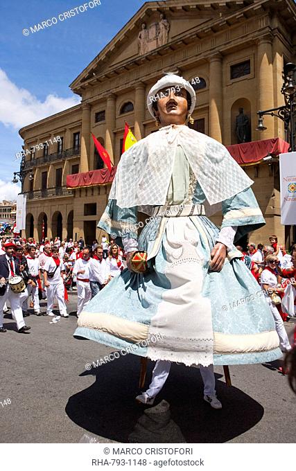 Giants of Pamplona procession, San Fermin Fiesta, Pamplona, Navarra, Spain, Europe