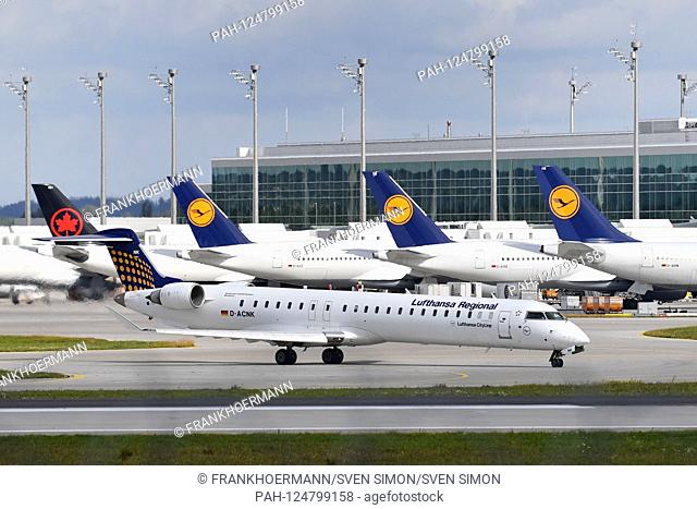 D-ACNK - Bombardier CRJ-900LR - Lufthansa Regional rolls away from the terminal to the Sarttbahn, air traffic, fly. Aviation