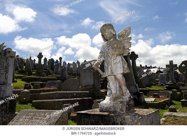 Grave stones and statues at an old cemetery, St. Ives, Cornwall, England, United Kingdom, Europe