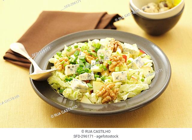 Chinese cabbage, apple and walnut salad with blue cheese