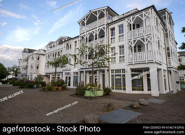 03 August 2020, Mecklenburg-Western Pomerania, Sellin: In the Seepark there are pensions and hotels in the style of spa architecture