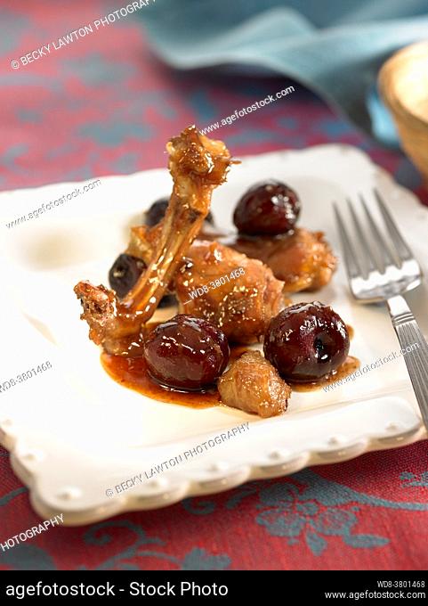 rabbit with cherries and red wine