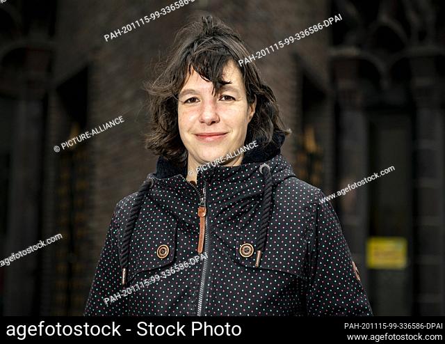 12 November 2020, Hamburg: Linda Heitmann, Managing Director of the Hamburg Office for Addiction Issues, is standing in the Kontorhaus district in front of...