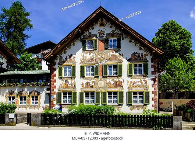Lüftlmalerei in Hansel and Gretel house in Oberammergau, Bavaria, Upper Bavaria, Germany