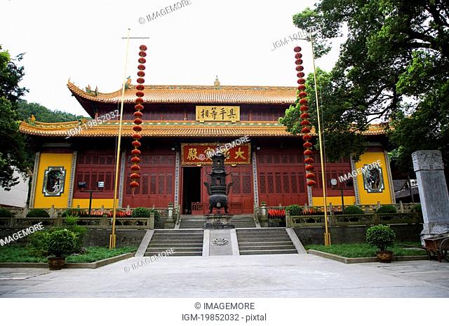 A temple in West Lake, Hangzhou, Zhejiang Province