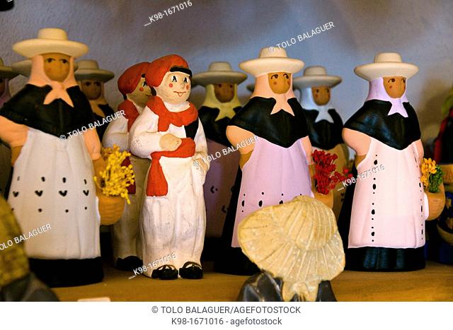 clay figures of peasants, Craft typical, Sant Miquel de Balansat, Es Amunts, Ibiza, Ibiza, Balearic islands Spain